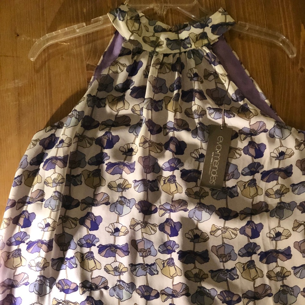 EVA MENDES Sleeveless Blouse